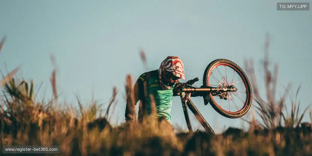 岁新星恩昆,库年薪,合约仅余,九游会中心官网,九游会中心App,九游会中心真人,九游会中心平台,九游会中心娱乐